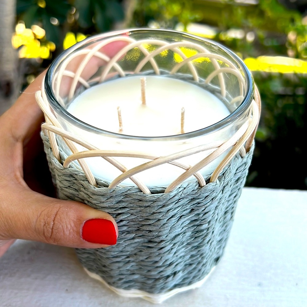 Capris Splash Scented Candle